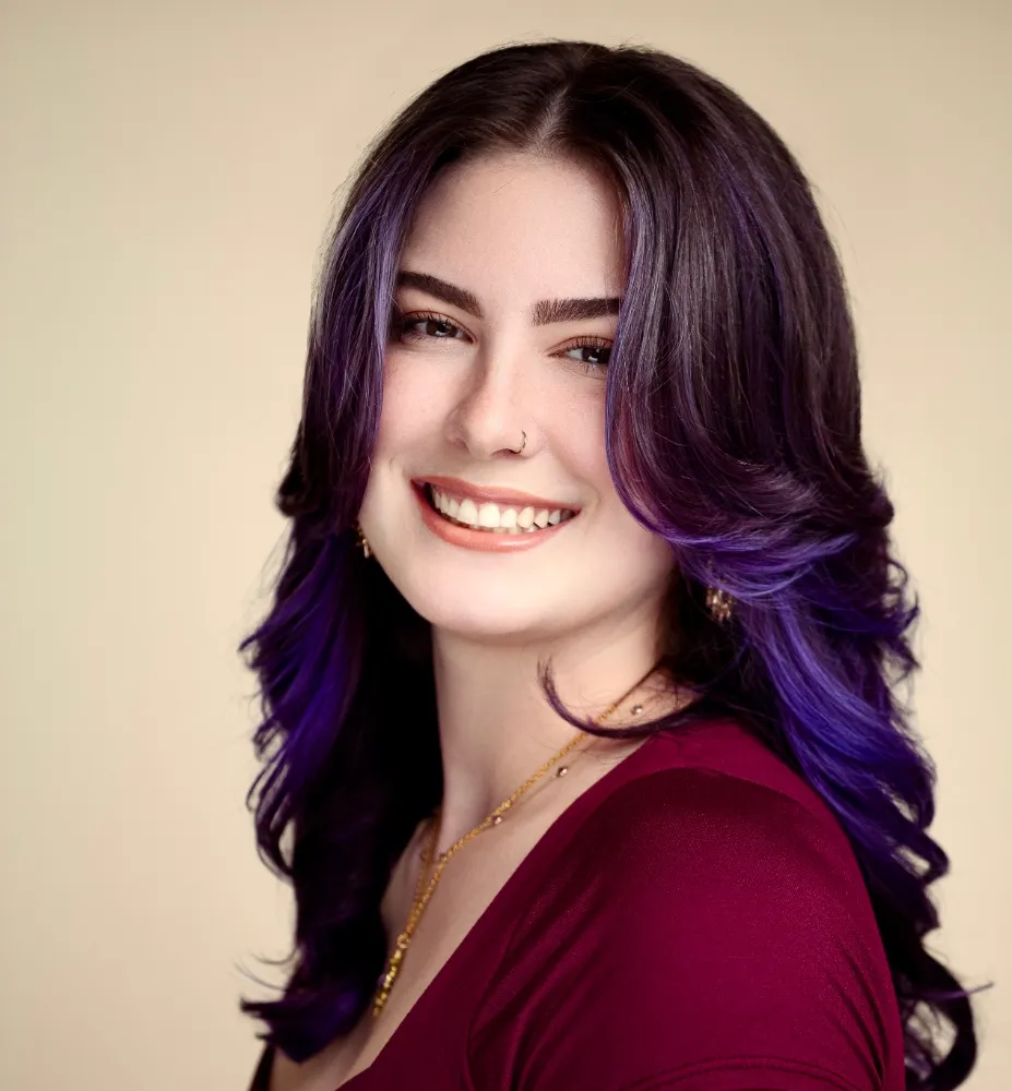 Anaya Lorenzini, Stylist at Ciao Bella Salon